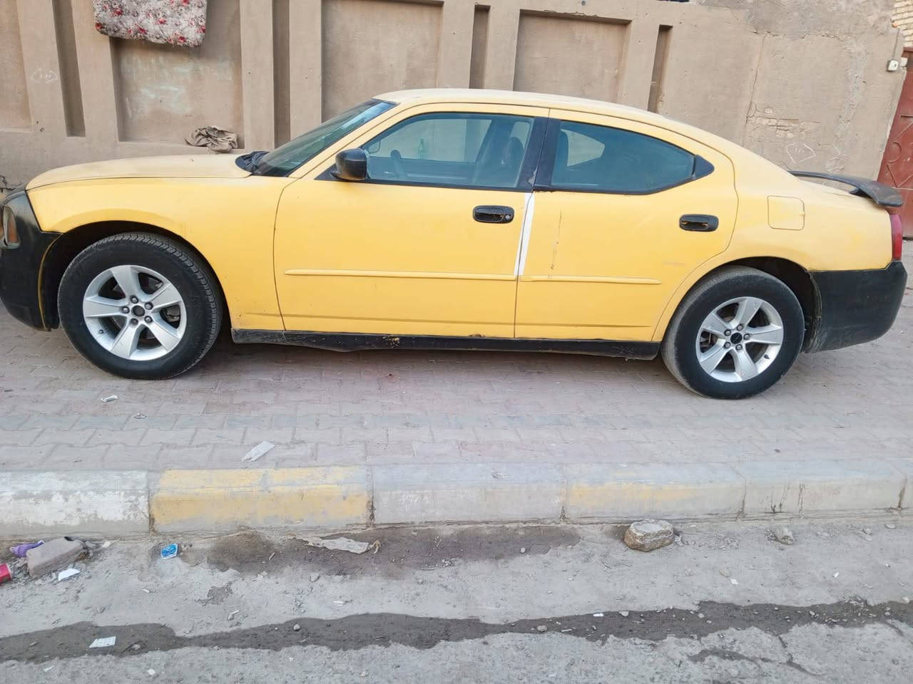 السلام عليكم جاجر 2010اصل للبيع مكينه جديده گير جديد حداديه تخم تاير كله جديد مكاني  ميسان السعر 80وبيها مجال قليل ***********
