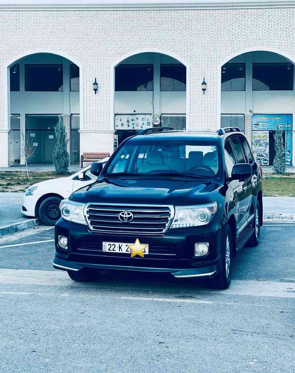 تويتا لاندگرؤز 2011  GXRفول موسفات سلايت ناوزه رد ABSتوماتيك سه لاجه ره قه م و سه نه وي تا٣٠٣٠هيچ مه سرؤفي تيدانيه چوار تايه تازه بو به ستراوه سعر٣١٥
***********
***********
