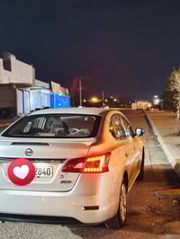 نیسان سێنترا مۆدێل 2015 خلیجی لۆک لۆک تەنها یەک پارچەی بۆیاخە بێ ناوگر...