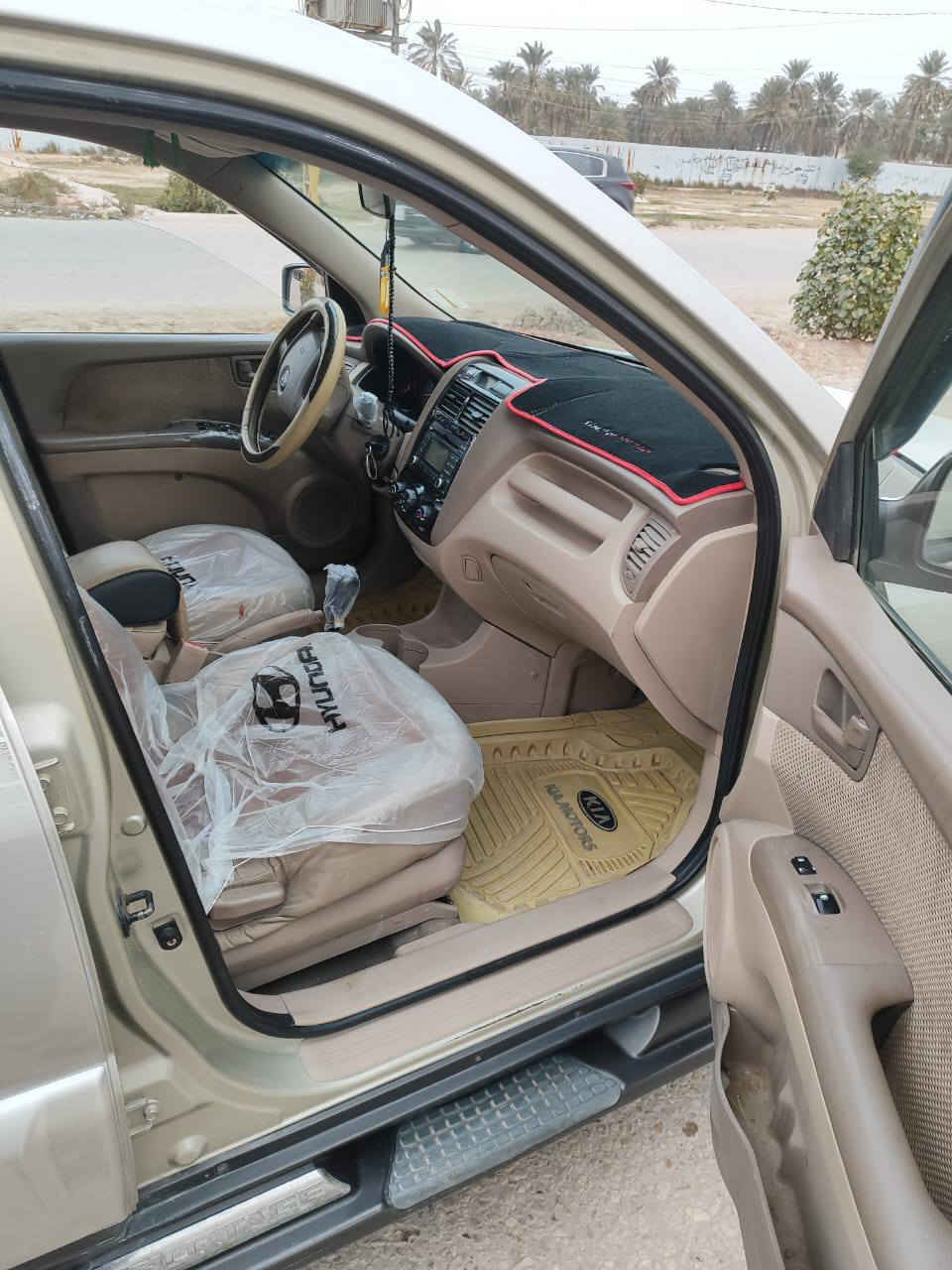 السلام عليكم سبورتج موديل 2008 كفاله عامه من الصبغ والضربه والتبديل تخم تاير حداديه خمسه ويل كب تبريد ثلج مكينه وكير خير من الله السياره جديده وجاهزه من كلشي ربع ما تذب عليه مال جناي مكان السياره بابل محاويل السعر 110 وبيه مجال رقم الهاتف *********** رقم بابل تحويل ثاني يوم
