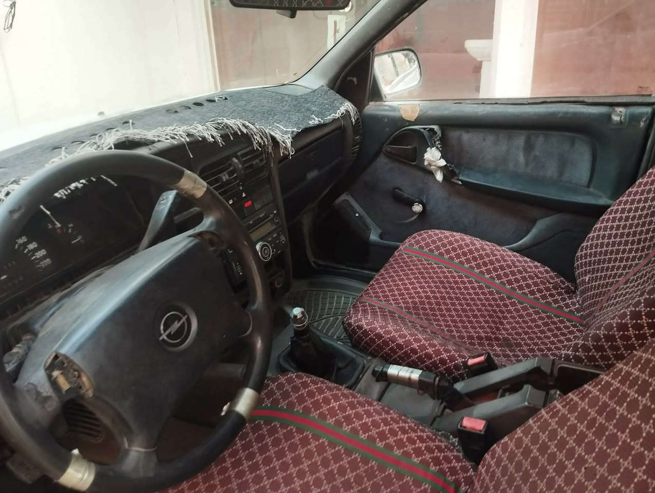 مەکینە ٢٠ گێرو مەکینەی بە شەررت کارەبای بە شەرت کامل گیانی بە شەرت ئارم پلاستیک سلیمانی قفلی ٨.٥٠*********** السليمانية, العراق
