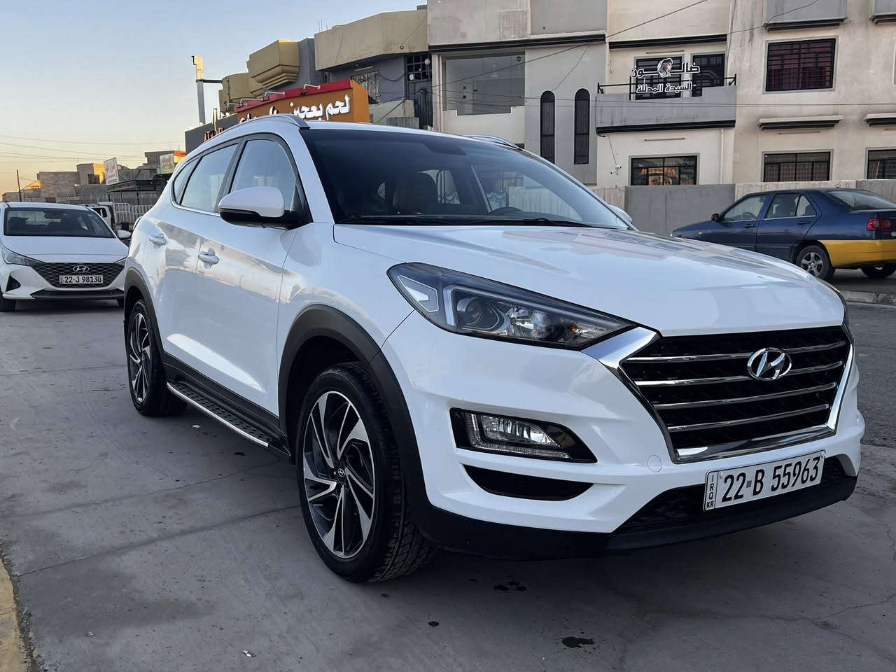 السلام عليكم توسان 2019 ماشية 65 خليجي السياره جديدة بمعنى الكلمه سنوية جديده هزه جديده تخم تاير جديد السياره ماتصرف عليها دينار مكفولة من كلشي والسونار موجود بالصور محرك وكير مكفول السعر 205 للاتصال *********** او *********** مكان السياره موصل
