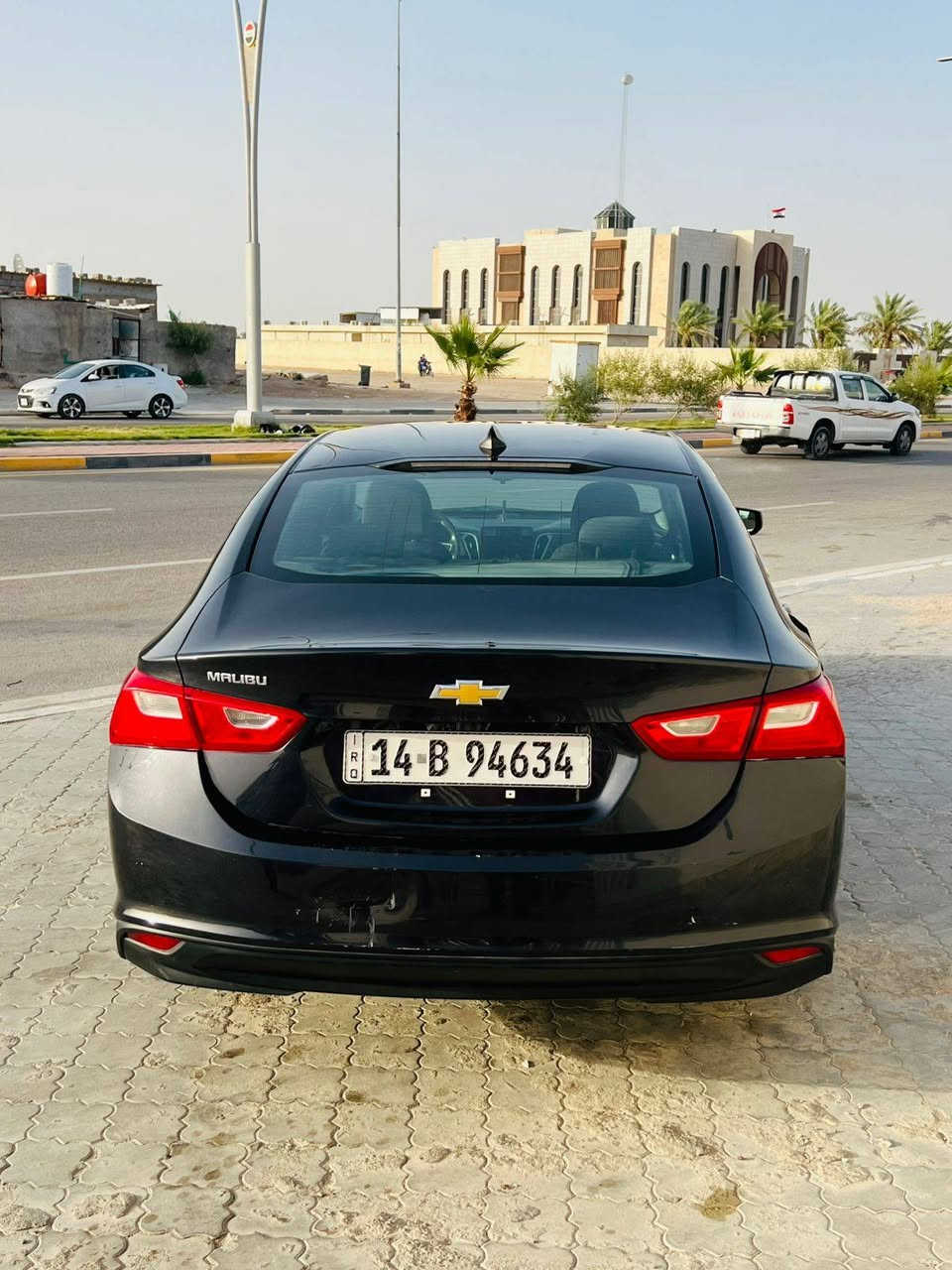 ماليبو موديل 2022 معوقين 
وكاله ثاني يوم 
حادثها بنيد وجاملغ
110 وبيها مجال
0781 336 4388

