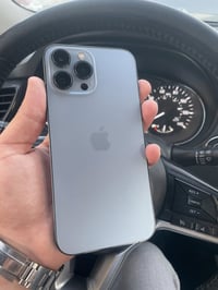Ip 13 pro max ذاكرة 256  باتري 72%  جهاز فول نضافه وتر ولو مميز بحري  ...