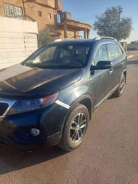 سورنتو وارد امريكي موديل ١٣ البيع محرك ٢٤٠٠ محرك كير صدر جديد تخم تاير...