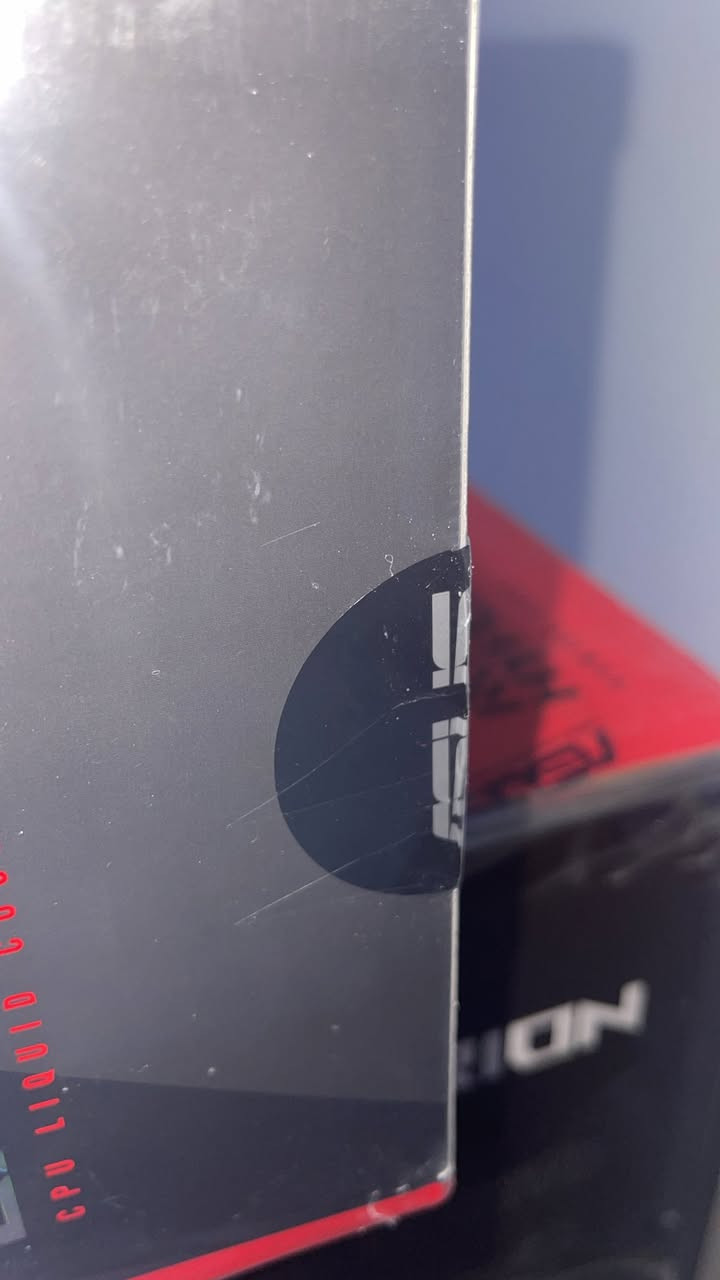 قطع جديدة من العملاق Rog جديدة غير مفتوحة كبس
مشتريها جدد وبطلت قررت اعوف الكيمنك فترة

Rog hyperion gr701 black  550 الف 

Rog ryujin 3 extreme argb 
600 الف

Rog thor 2 platinum 1200w Pcie 5.0  
600 الف

شباب الاسعار عالقديم و هم قارنت وية الاسعار هسة وًاني 
عارضها بارخص 

و الياخذ اكثر من قطعة الة تخفيض قوي كلش


**إذا كنت صاحب هذا الإعلان وتريد حذفه لأي سبب، رجاءا أرسل رسالة إلى الدعم الفني**