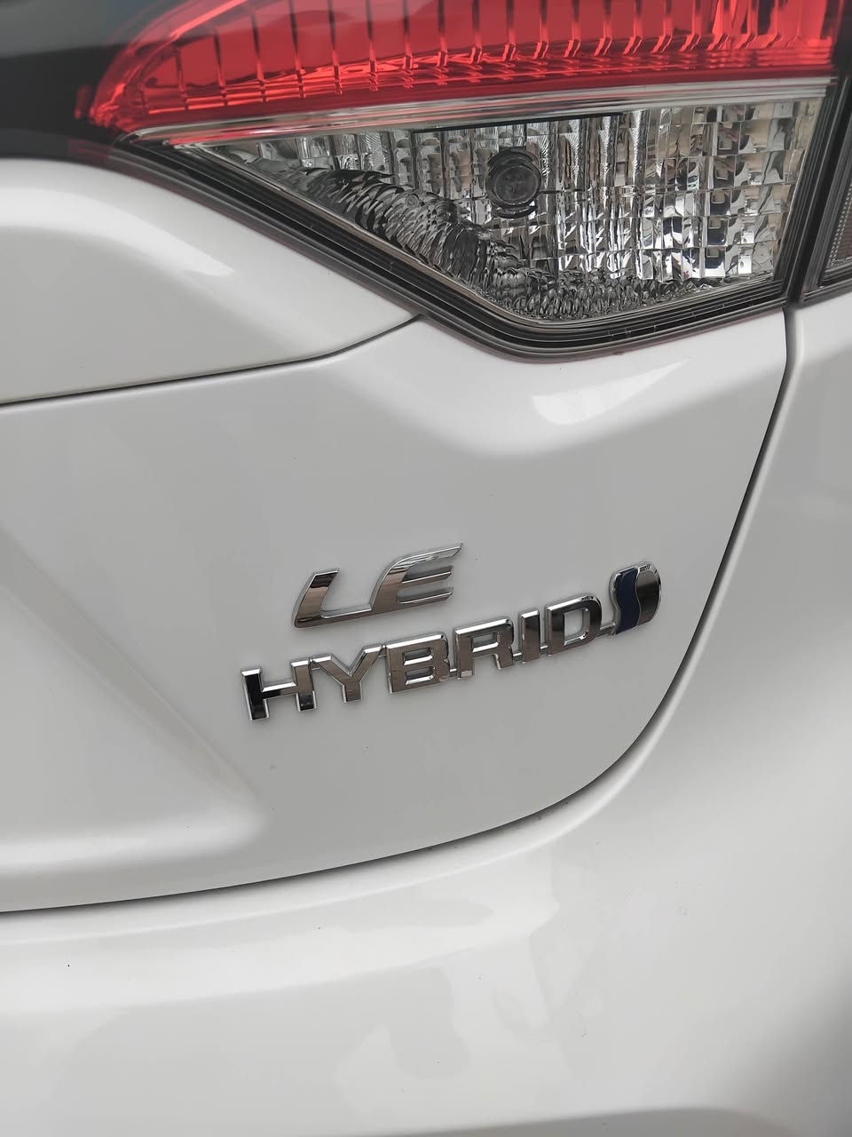 سلام عليكم
كورلا هايبرد ياباني اصلي  وارد امريكي موديل 24
مواصفات LE
سيارة جديدة جدا ماشيه 8 فقط قريب الزيرو
حادث موضح بالصور بسيط جدا دعاميه وربع جاملغ مصلح 
مامبدل بيه اي قطعه ليبل واحد 
سيارة على وضع الشركه تبريد ثلج اقتصاديه 
السعر 167
عنوان بغداد  
*********** ابو احمد
