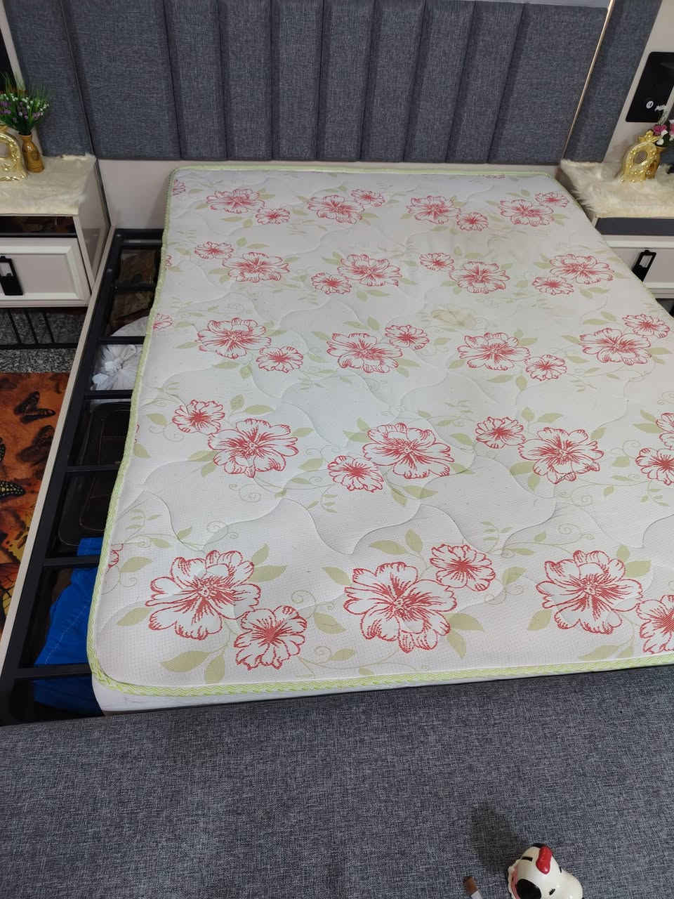 دوشك مال غرفه سرير عراقي
الطول مترين
والعرض ١٥٠
دوشك درجه اولى ضغط عالي نضافته ٪100
السعر 100 وبي مجال
سبب البيع اشتريت غرفه تركيه


**إذا كنت صاحب هذا الإعلان وتريد حذفه لأي سبب، رجاءا أرسل رسالة إلى الدعم الفني**