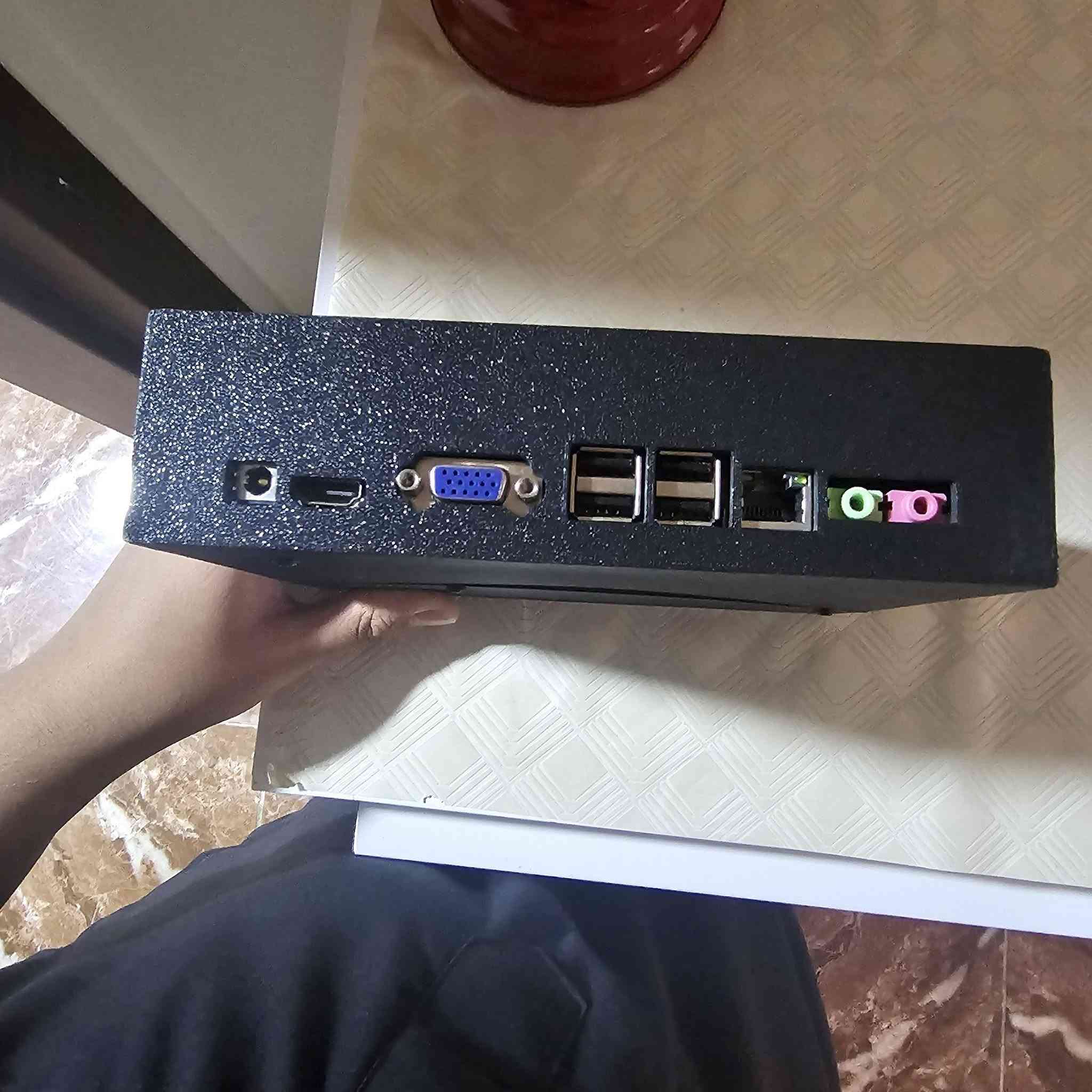 مني بيسي رام ddra gb وبيها 2569 ssd وما اعرف مواصفاتها الثانيه لان ما بيها ويندوز ب 120 مع التوصيل


**إذا كنت صاحب هذا الإعلان وتريد حذفه لأي سبب، رجاءا أرسل رسالة إلى الدعم الفني**