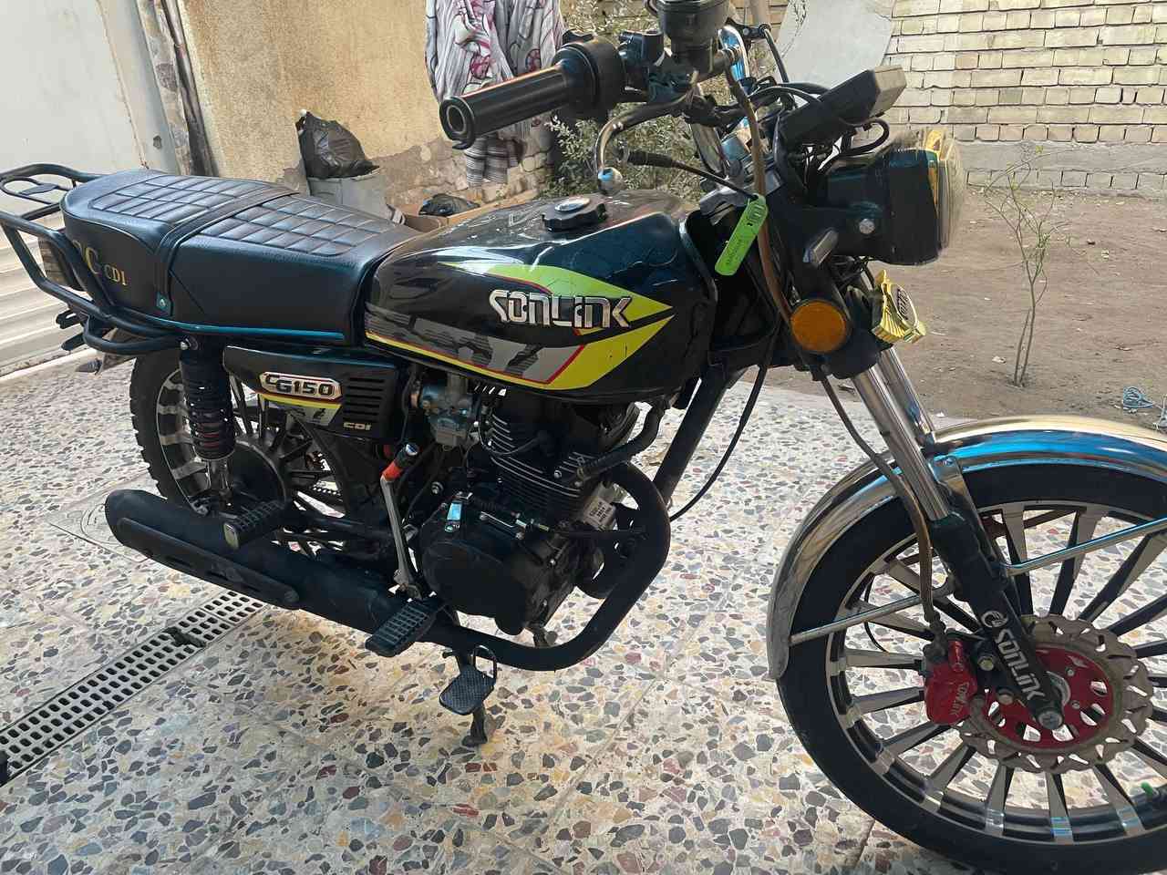 إيراني ٢٤ مكينه مكفلوله كامله كل نقص ما بيهه مكاني بغداد الشعب سعرهه ٦٢٥وبيهه مجال ***********
