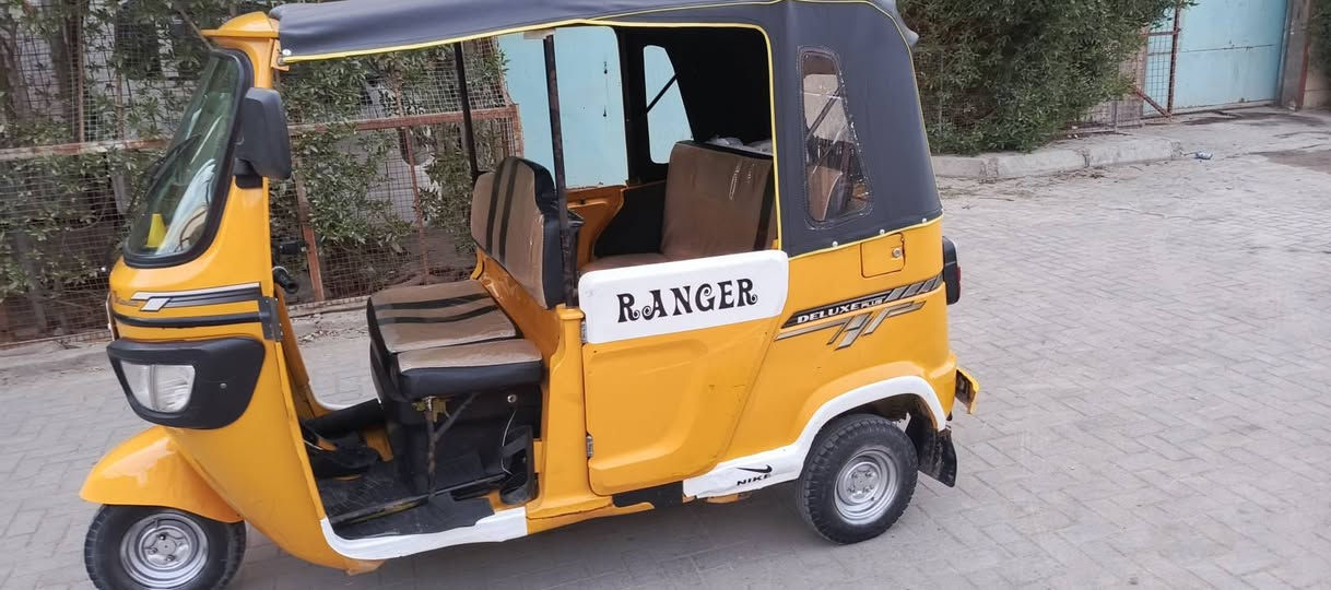 تيك توك موديل 21 رقم سنويه انجليزي جاهز 

محرك مفتوح مجفف التجف في شركه والبدي شوف العين 

بصره حيانيه 60 قرب جامع سيد نعمه 6200 وبيها مجال 

قليل كلش للشراي والمو شراي لا يعلق ولا يكسر بحلال العالم 

***********
