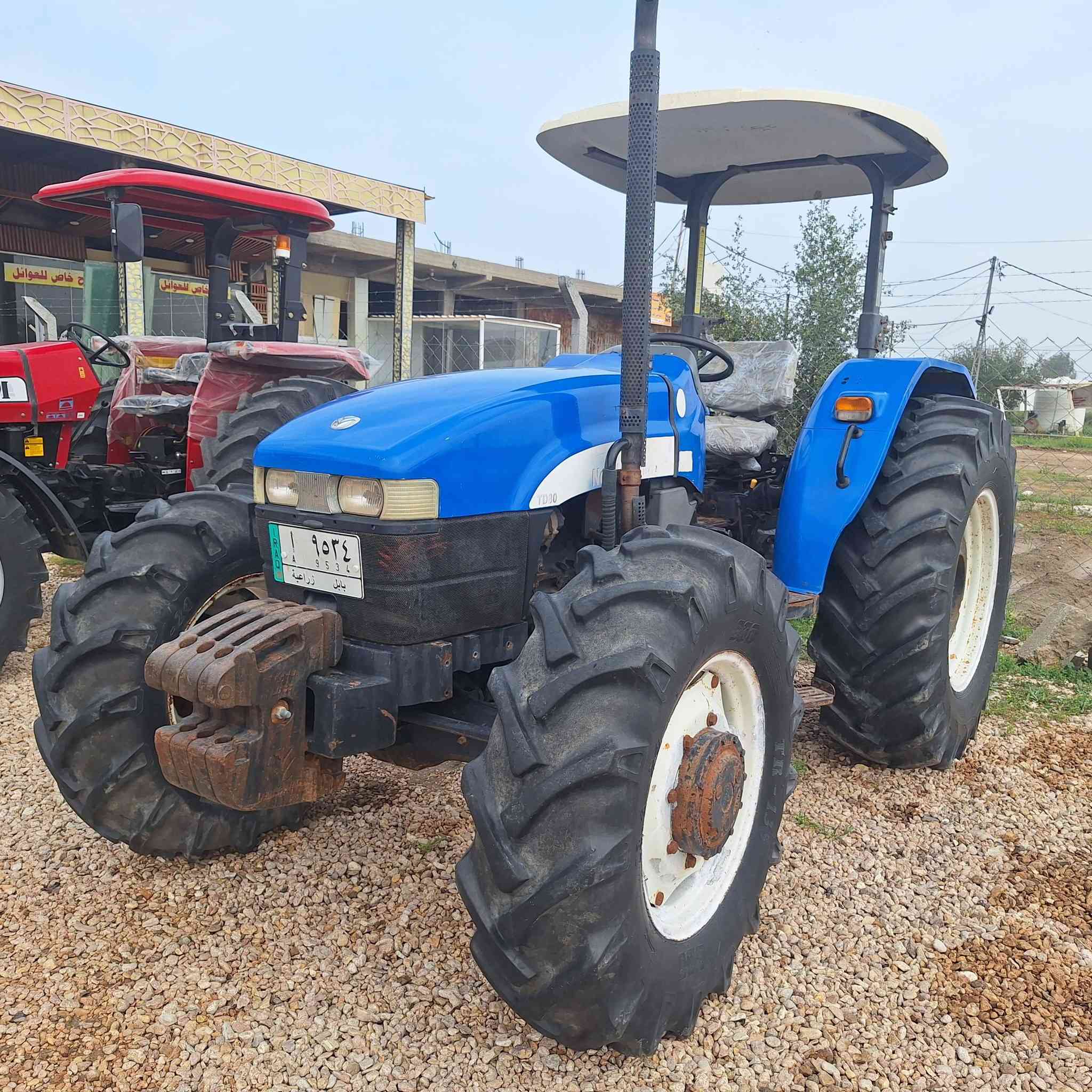 نيوهولند موديل ٢٠١٢ رقم وسنويه بابل حره تحويل مكفوله اي نقص مابيه / المكان / بابل الكفل
للاستفسار/***********
