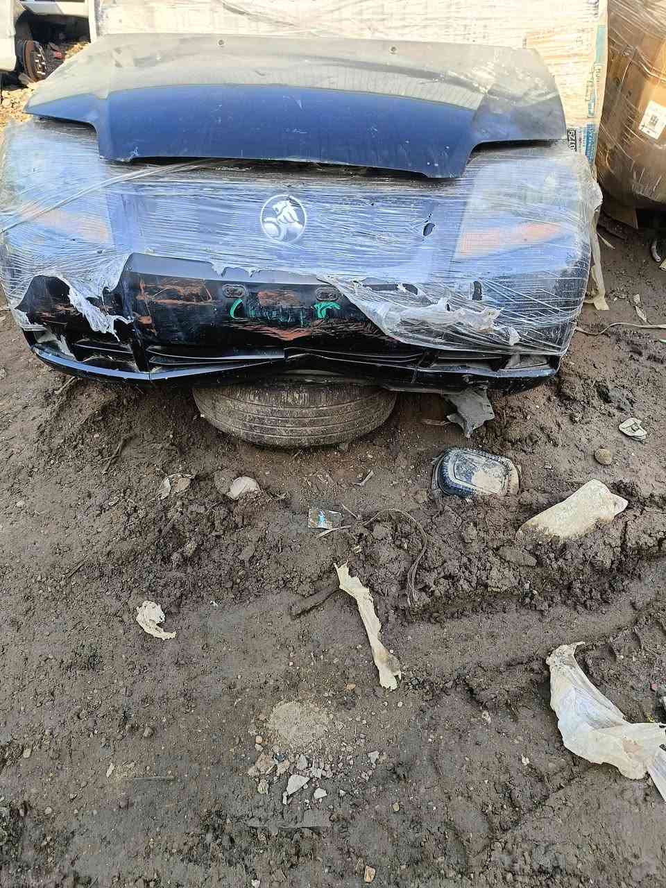 تعلن الشركه الاستراليه عن بيع قطع غيار السيارات افيو بجمله والمفرد ع بغداد حي القاهره قرب نادي الطلبه للاستفسار الاتصال ***********
***********
