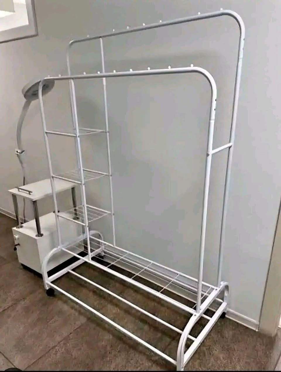 الف رحمه على روح امه وابو الي يعلقلي هذا باب رزقي الوحيد 
ستاند ملابس مزدوج
-معدن ثقيل جدا 
-جوده عاليه 
-بتحمل وزن 48 كيلو 
للحجز مراسلة الصفحه 
تتوفر خدمة توصيل لجميع المحافظات بغداد, العراق


**إذا كنت صاحب هذا الإعلان وتريد حذفه لأي سبب، رجاءا أرسل رسالة إلى الدعم الفني**