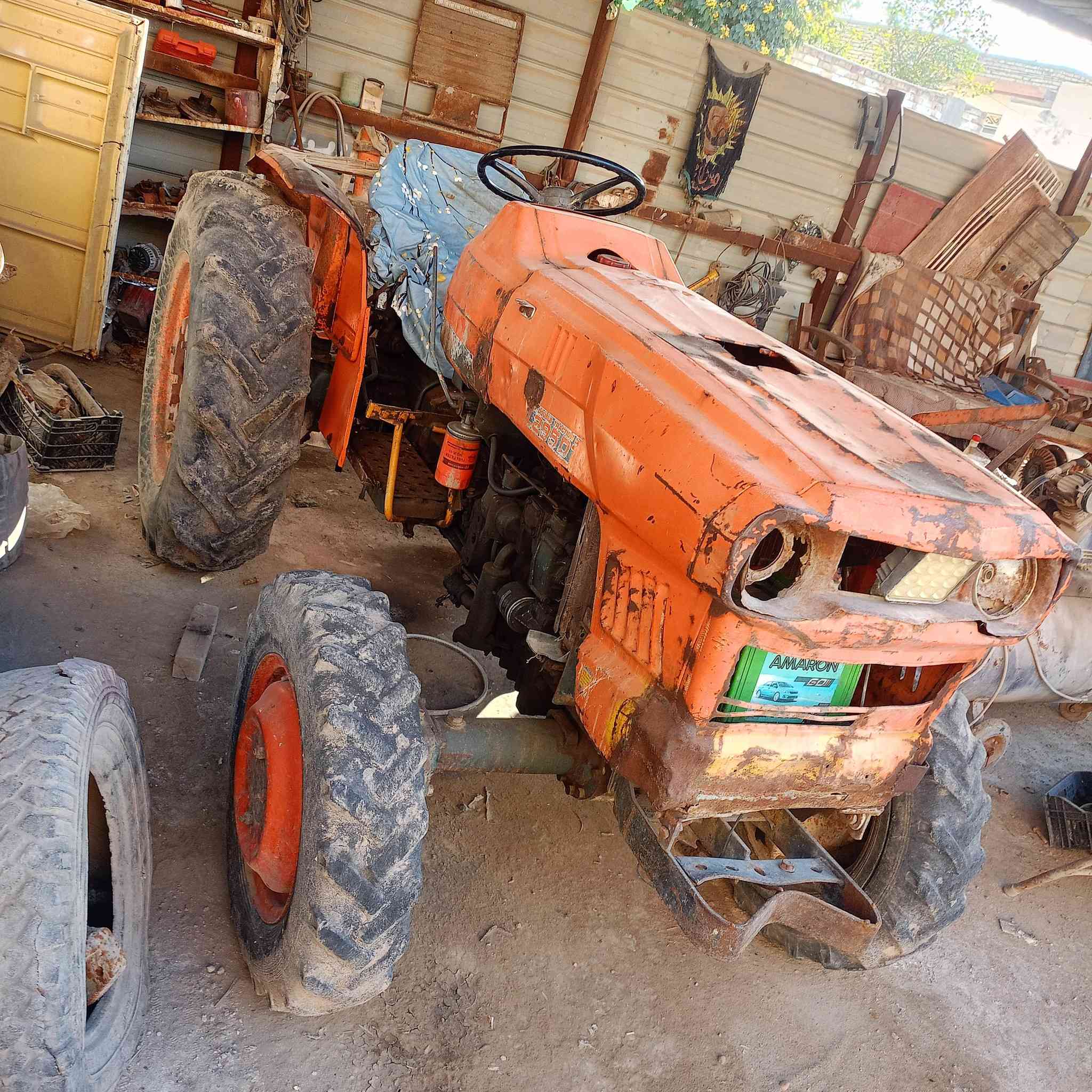 كابوته موديل 85 محرك كير اكسل مكفول مع رفاس بلادي اللبيع الحله بابل الطهمازيه ***********)(***********)
