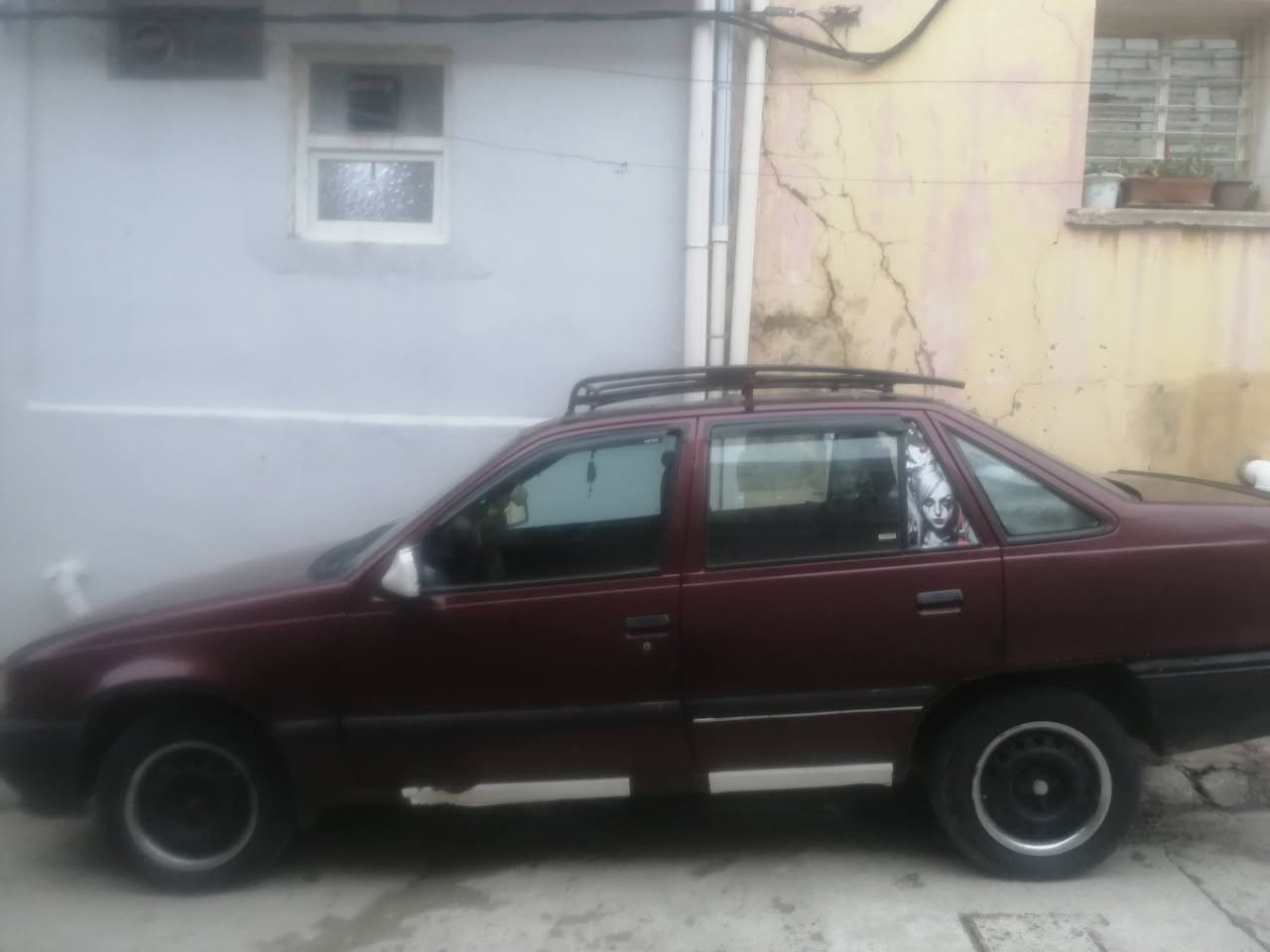 سلام عليكم كاديت لبيع  كير ومحرك شرط داخل نضيف  الرقم ***********
