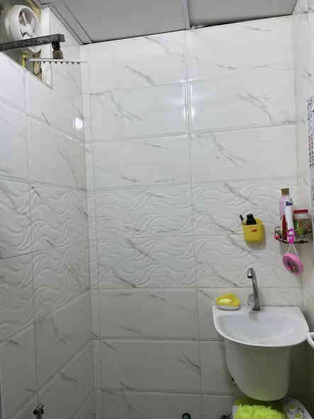 مشتمل للبيع في منطقة الشعب العقاري الثانية الفرع المقابل مدرسة التربية
المساحة ٥٧ متر
واجه ٣ متر
نزال ١٩ متر
يحتوي على ثلاث غرف نوم 
وخدمات بكل طابق
وصالة خطار ومطبخ ومنور
بناء سنة ٢٠٢٥
السعر ١٤٥ مليون وبي مجال
للاستفسار
مكتب الحضارة للوساطة العقارية
***********
