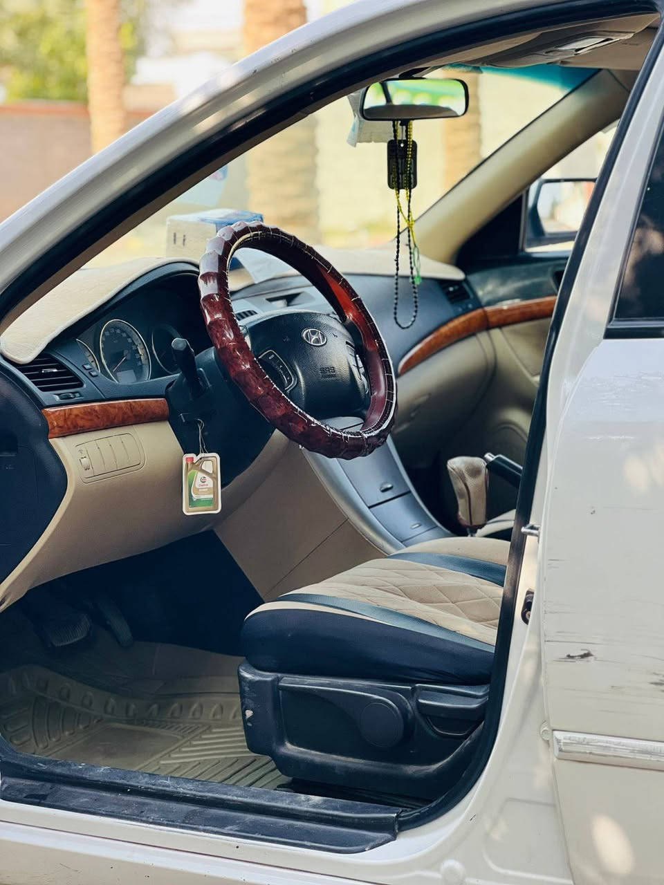 سلام عليكم ...
سوناتا 2011 خليجي..رقم انبار 
محرك 2000 .كير محرك كله مكفول صدر امامي خلفي جديد تخم تاير السياره ممتعوبه وكاعده مثل مموضحه ب صور السونار موجود وي الصور السياره واضحه ب صور ماشيه 240 الف.  سعرها 127 وبيها مجال بسيط 
مكان سياره لانبار خالديه
لاستفسار ع رقم ***********
