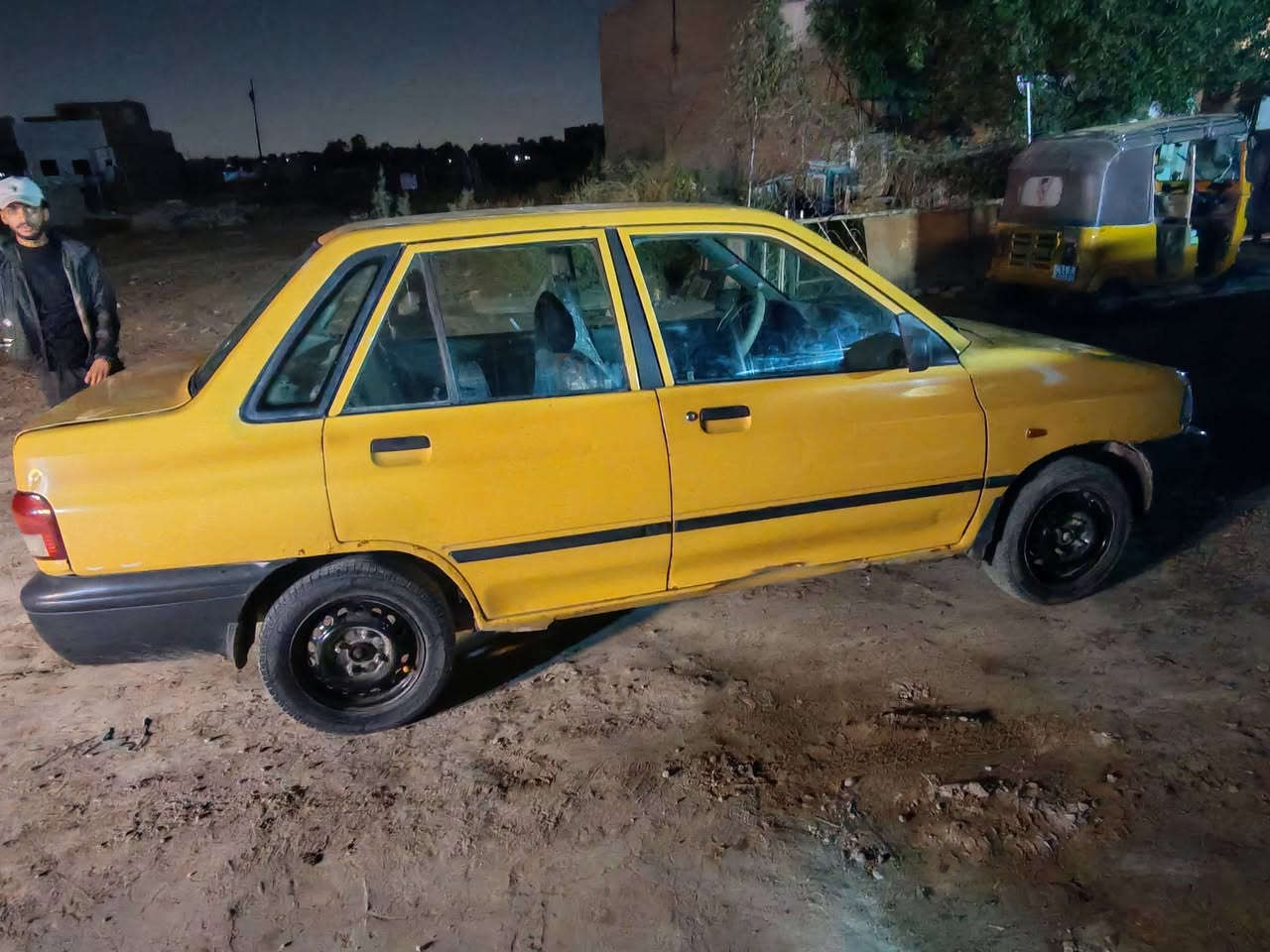 سلام عليكم سايبا مديل ١٣ سياره لا ضربه ولا صبغ مكفولة ما عده هاي طه بل منشور واضحة مكان بغداد البياع شرطه الخامسه رقم *********** وتساب فقط السعر ٢٨ وبيه مجال بصيط
