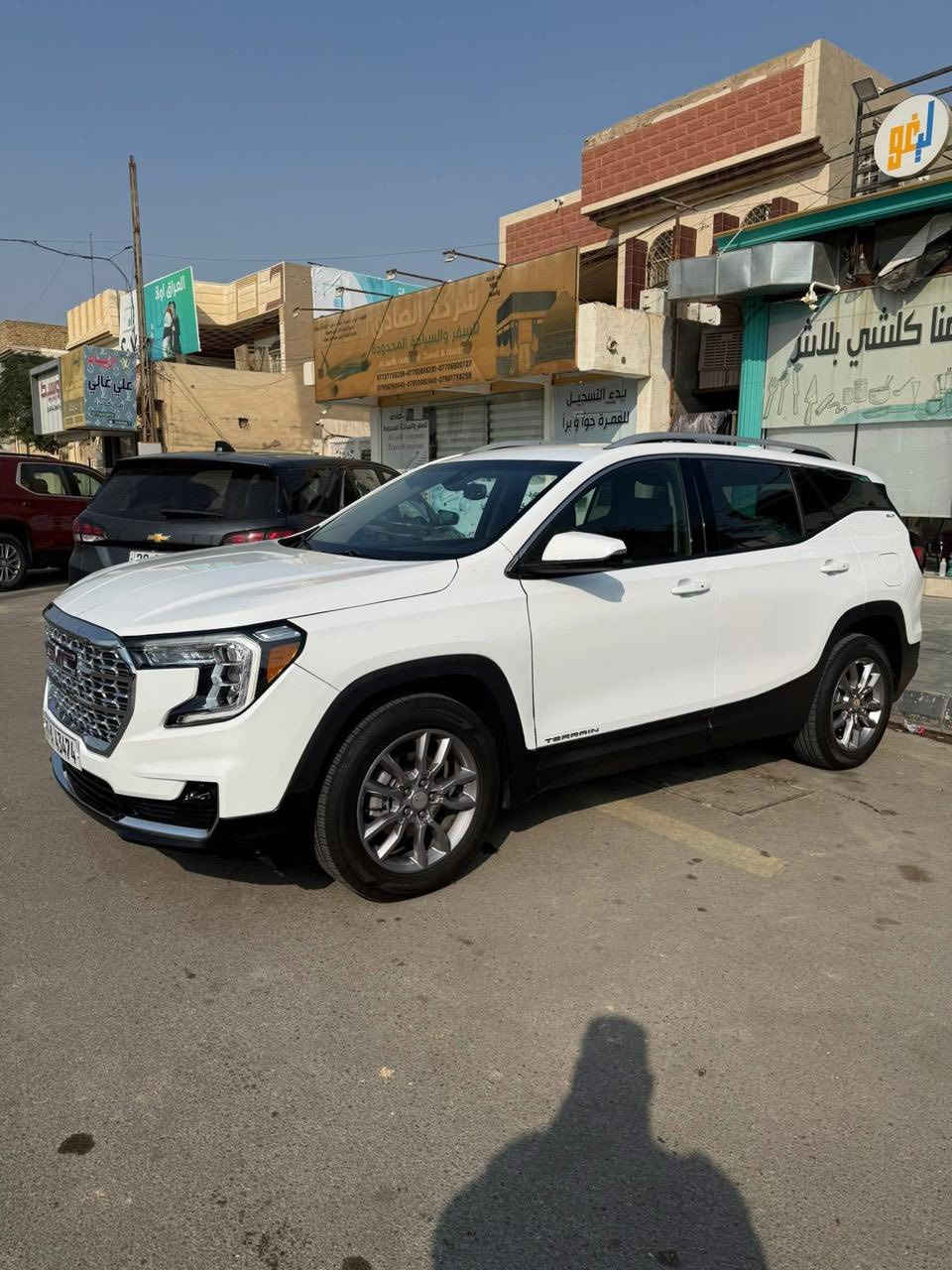 تيران 2022 فول للأخير كلشي موضح بالصور بيه حادث جاملغ صفحة السائق
مكفوله مكينه گير دواخل السياره ماتصرف عليه الف دينار جاهزه من كلشي 
مكان السياره ميسان 
سنويه وارقام جديده 
***********
***********
والي عنده اي استفسار خاص مفتوح يتفضل
