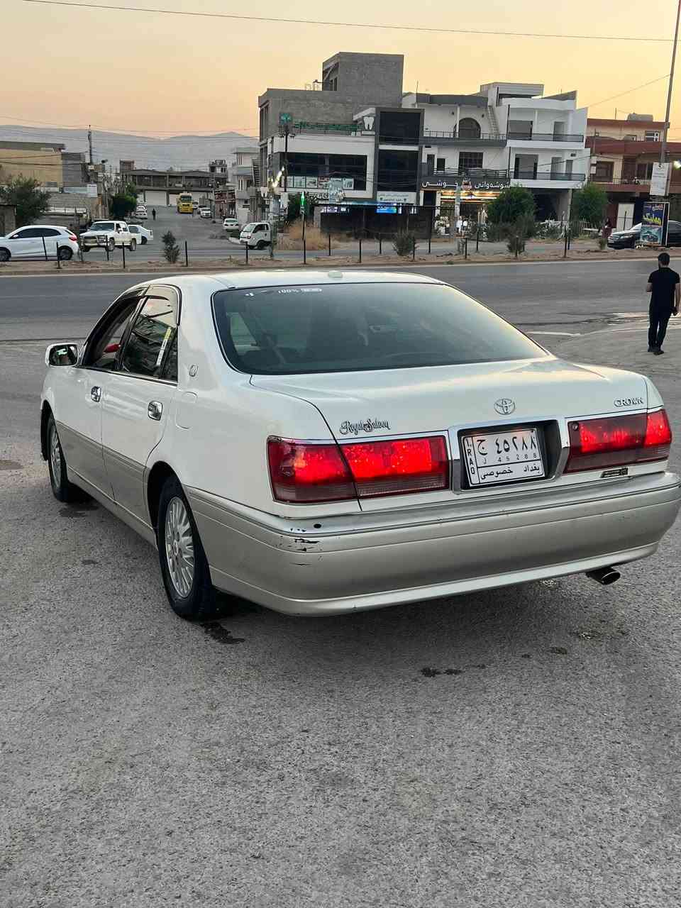 سەرەتا بەناوی خوای گەورە مەلیکە 2003 دیفۆری گەورە بێ دیلکۆ پیشو دوا کریستال ئاوینە کارەبا 3دوگمەیە پەردەیە چوار کوشن کارەبایە جلدە سوکان لیکززە بەیەک پەنجە ئەسوریت مالەکە پاکە سەیارەی مەعرەز نیە هی دەسی خۆمە ڕۆنی تازەیە پلاک نۆزل هەموی لۆکە سیرڤسی سەر بستۆنو ناو مەکینەم هەموی کردوە کەم بانزین خۆر  یەک تۆز بانسەکانی زەعیفە ماباقی بەشەرت 34یەکتۆز مەعامەلە شوێن عەربەت.  *********** ئەدمینی دل❤️

