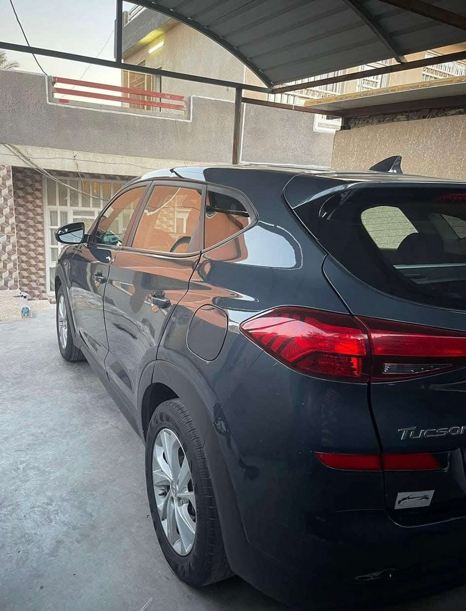 السلام عليكم
سياره توسان 2019 وارد امريكي 
رقم بغداد 
السياره بدون حادث 
مكفوله من الصبغ 
السعر 154$
المكان بغداد الراشديه 
الرقم ***********
