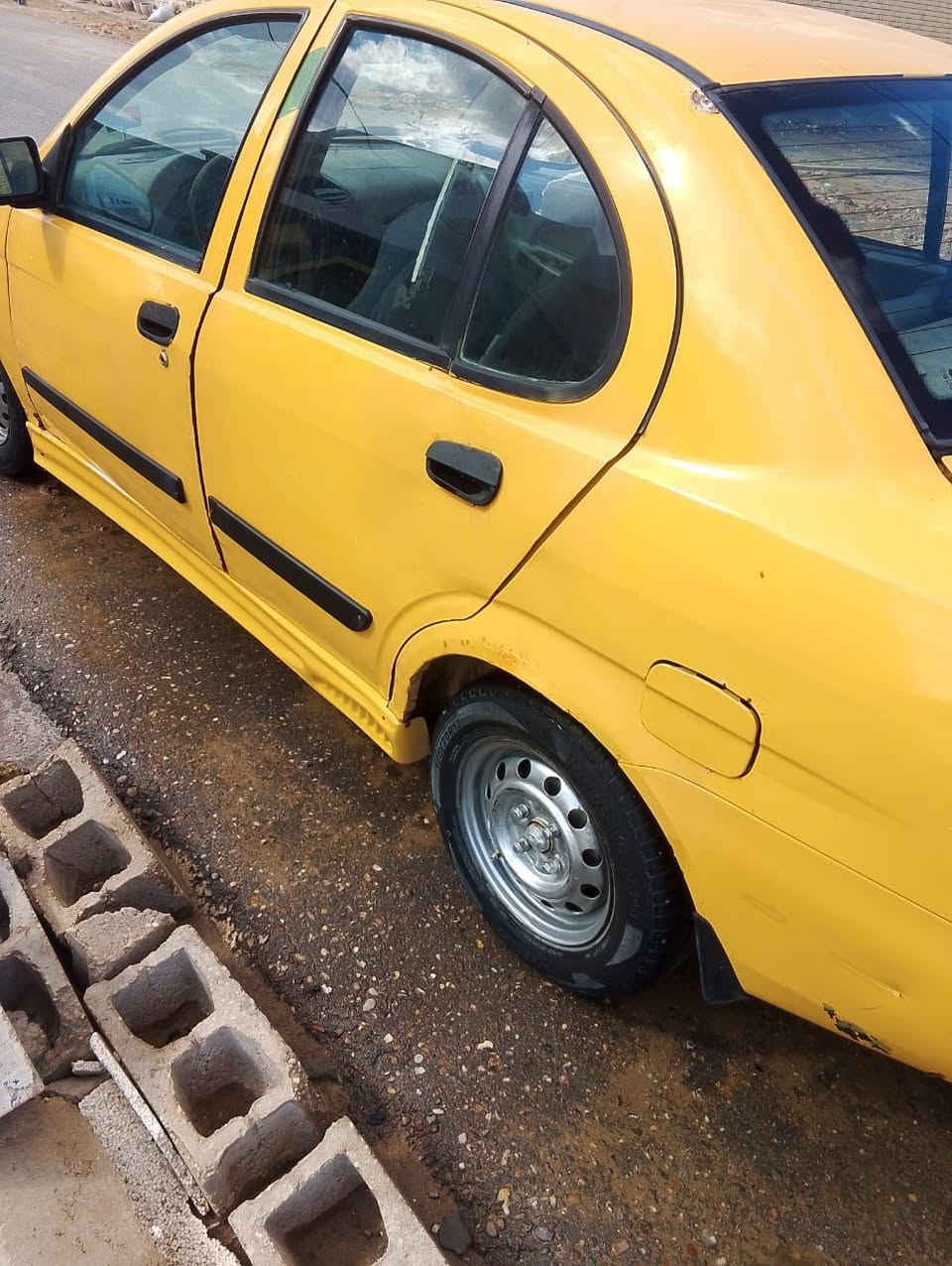 للبيع سياره طيبة ٢٠١٤ نظيفة وجاهزة خير من اللة سنوية استنساخ ضايعة راعيها موجود مكانة دوانيه الاستفسار ***********
