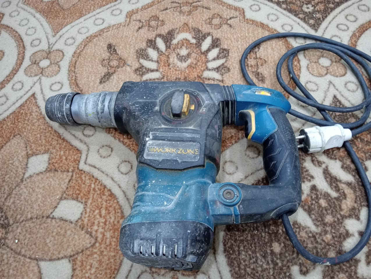 سلام عليكم السعر 75 الف 
***********
