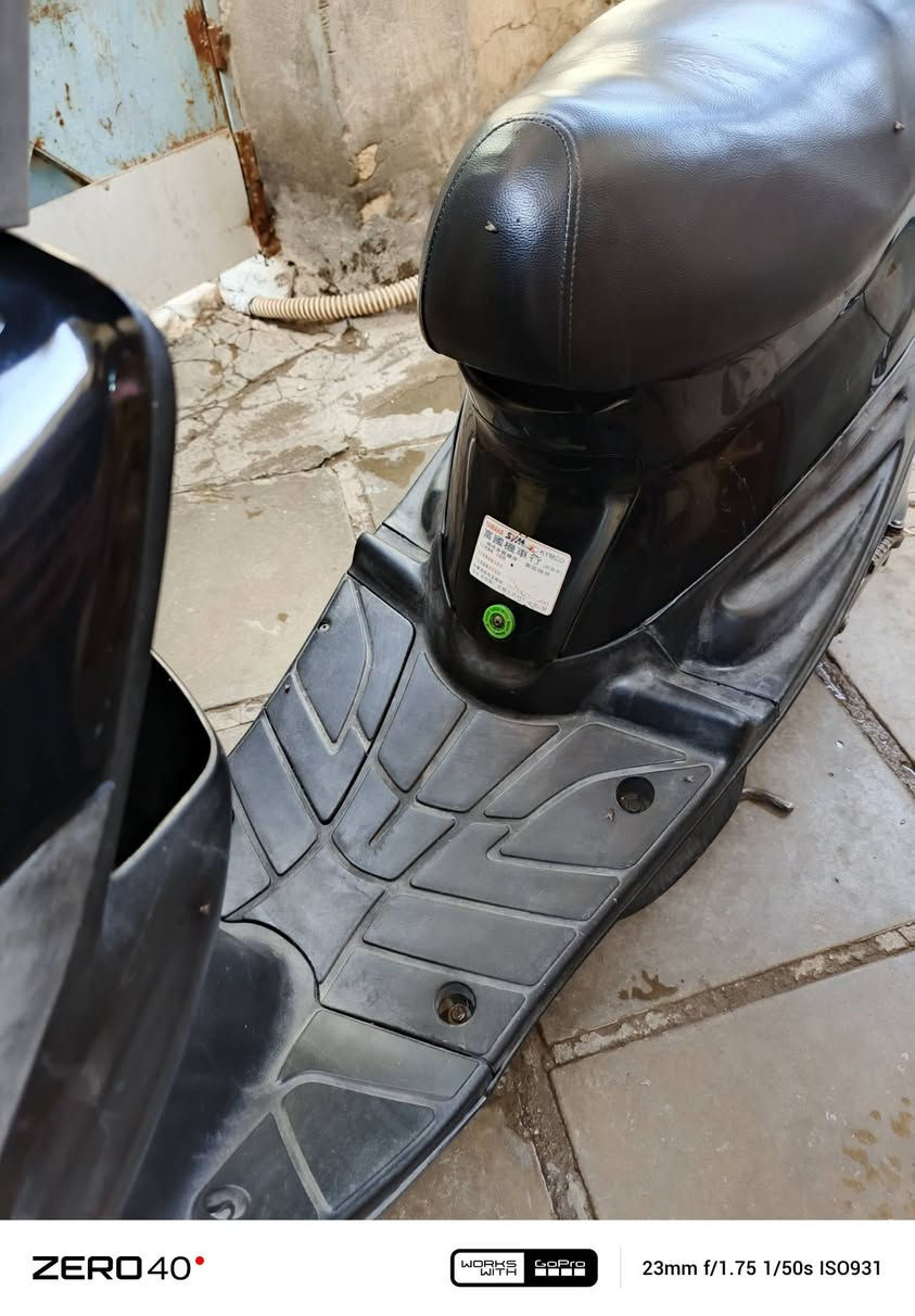 السلام عليكم دراجه بيجي فحل صفرجاج ما مفتوحه شرط باله ومامتعوبه كلشي شغال الشراي يتصل على الرقم
*********** او واتساب والرزق على الله الموشراي لايعامل + اعاده النشر بسبب الوعود الكاذبه 
المكان رميثه ❤
