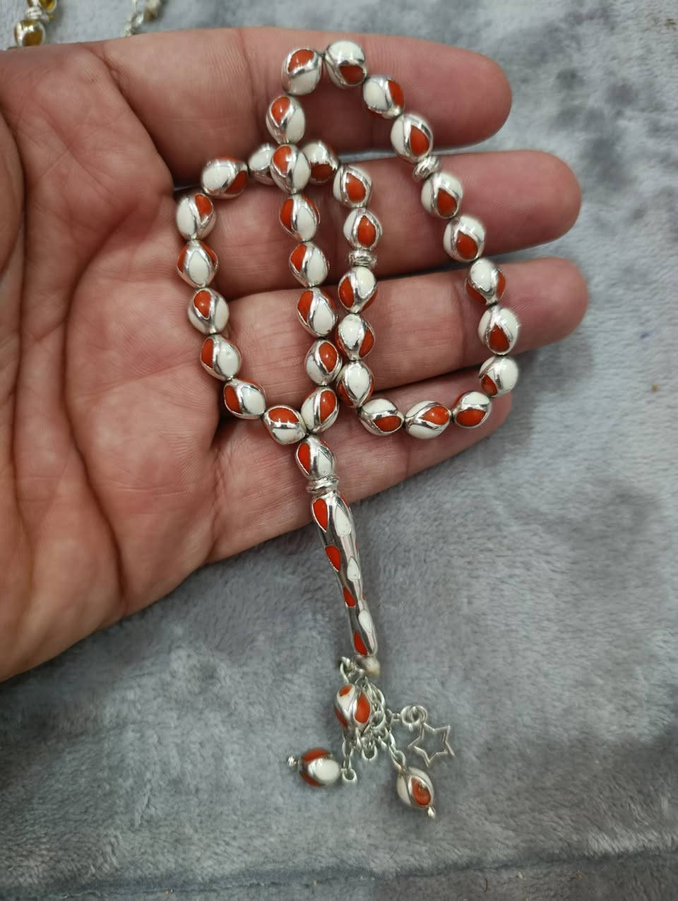 سبحة قفص ناعمة طلاء فضة
السعر ١٠ ألف


**إذا كنت صاحب هذا الإعلان وتريد حذفه لأي سبب، رجاءا أرسل رسالة إلى الدعم الفني**