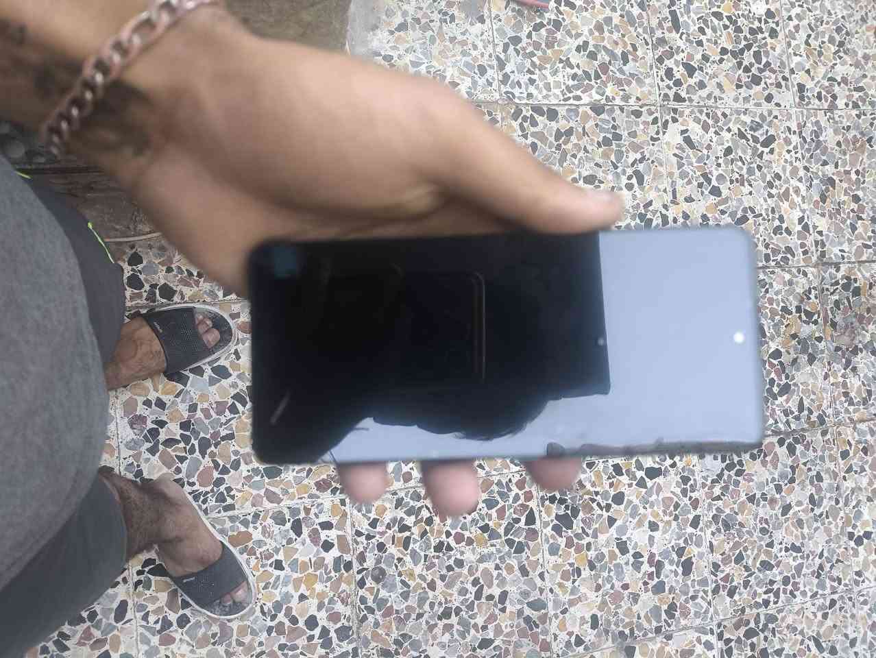 ***********$75 بدا شاشه
