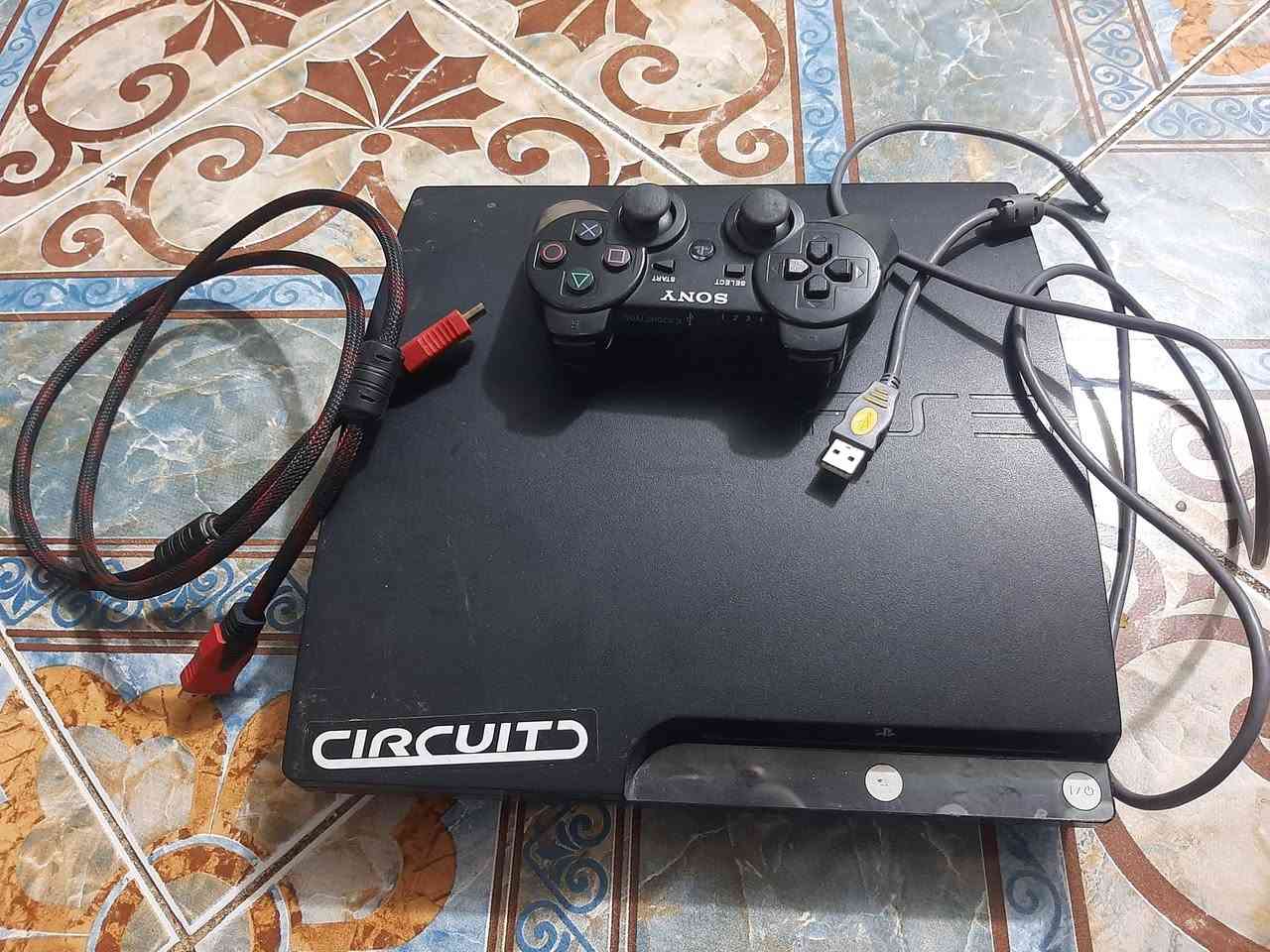 للبيع بلي 3 سلم جديد البلي معه كامل ملحقاته بي العاب 7 يخبلن السعره 95 الف الرقم ***********
