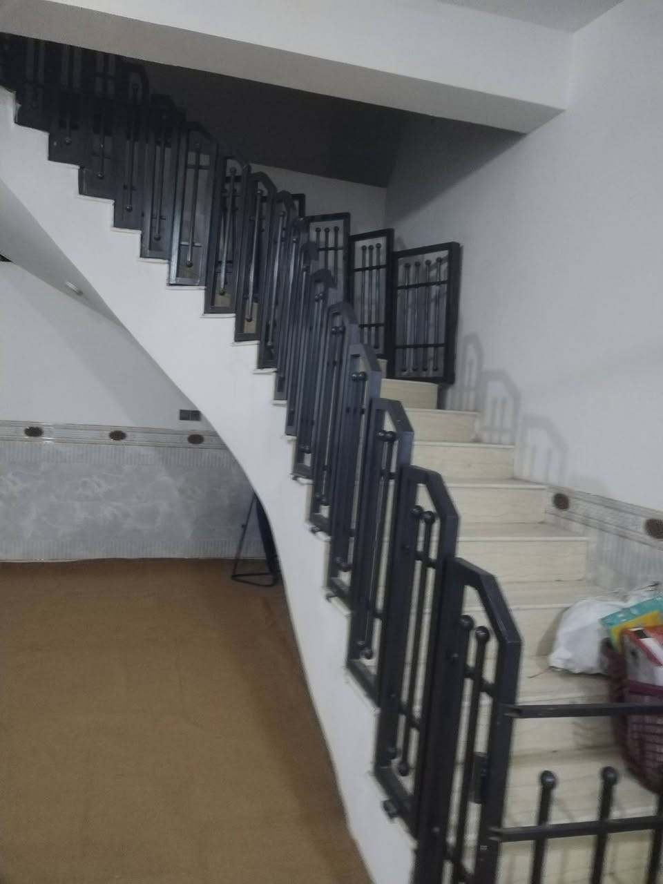 حداده العامه العنوان السماوه ام العكف طريق المجد قرب جسر القطار  سعار مناسبه جدا جدا الاستفسار مراسله خاص *********** واتساب
