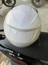 خوذه للبيع بعد جديده20الف مكاني بغداد المحودية او المنصور07780299190