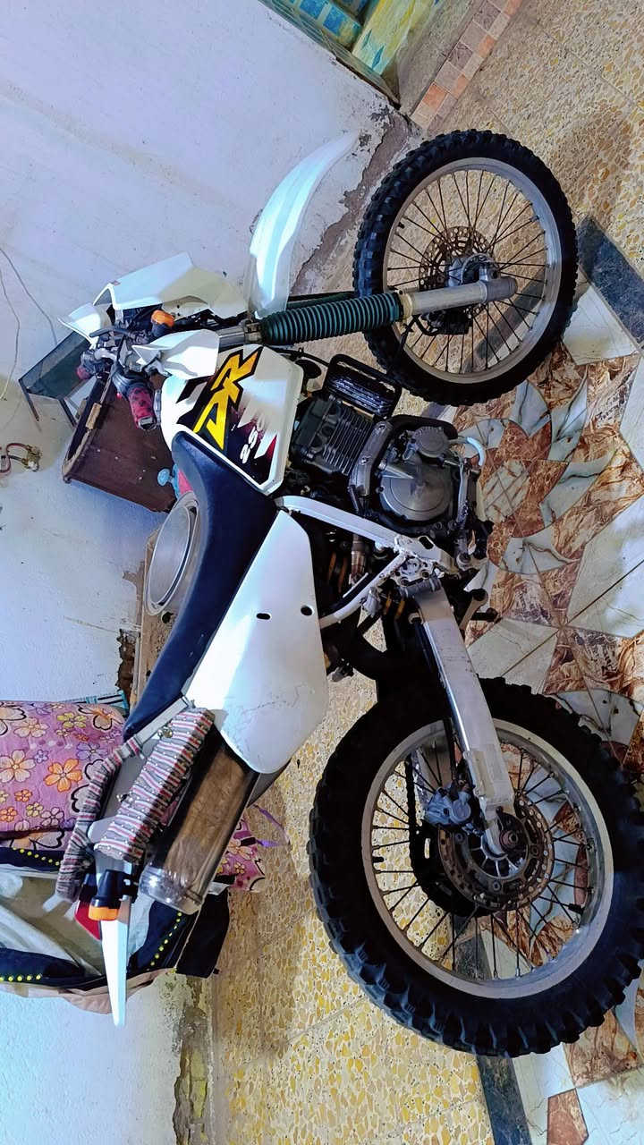 سلام عليكم قفاز زازوكي مكينه 250cc مكفول عله البلاد بي بس مكاتبه وتحياتي للجميع سعر 16 ورقه وبيه مجال


**إذا كنت صاحب هذا الإعلان وتريد حذفه لأي سبب، رجاءا أرسل رسالة إلى الدعم الفني**