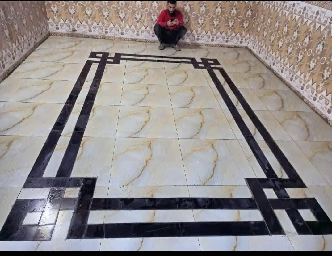 السلام عليكم كادر سيراميك متفرق حالين شرط استلام مهندس واسعار معقوله
الكادر مكتون من ثلث اسطاوات 
 للاستفسار :***********
