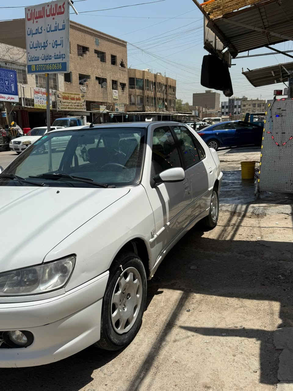 السلام عليكم  بيجو ٢٠٠١سياره بيهه فقط جاملغ عكس السايق صبغ بدون فتح بدون دواخل مكينه بيهه خيط كير تبريد خير من الله صدر جديد كهربايات جديده بدون جطلات  سياره مال جناي 
السعر ٤٧
***********
