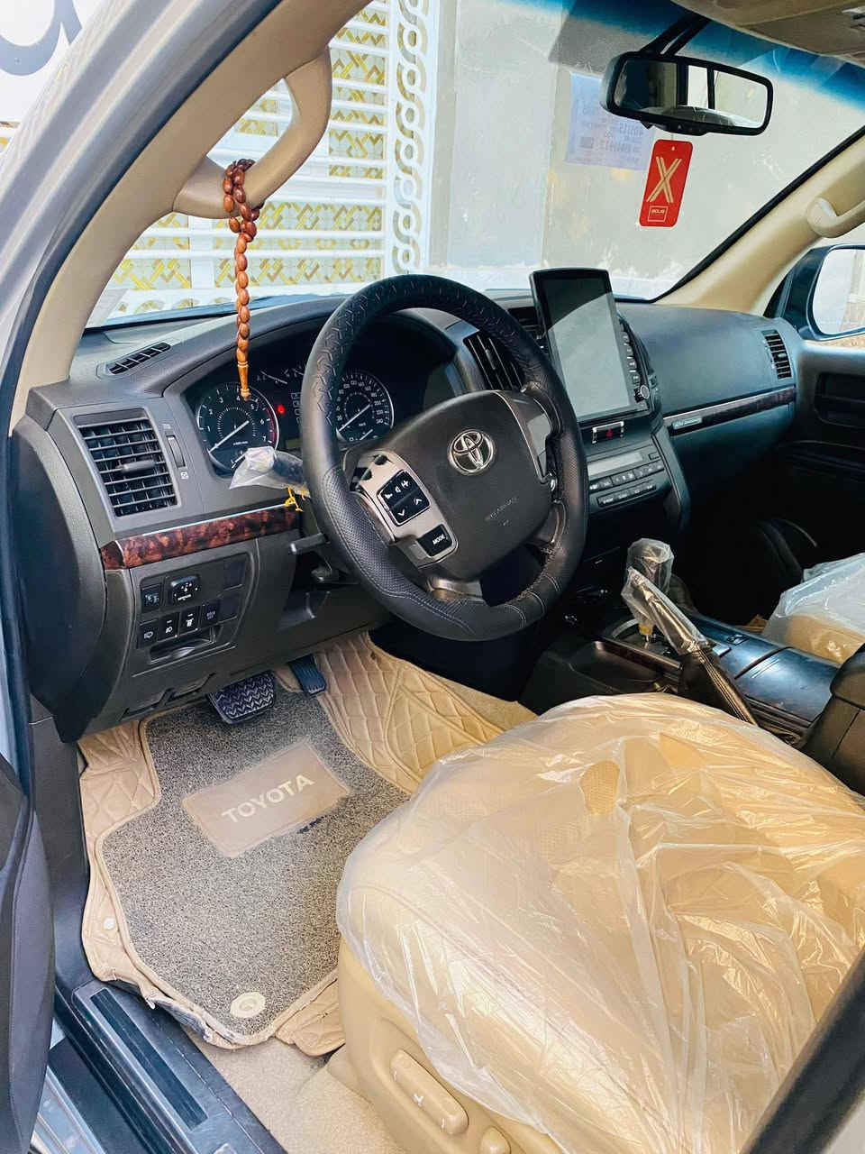 لاندكروز 2011 ستينة اصل
GX_R V6

فول مواصفات 1/1

ماشية 200 الف كيلومتر 

بارد قليل جداً جاملغ امامي جهة سايق 

رقم بغداد تحويل مباشر 

للاستفسار ***********
