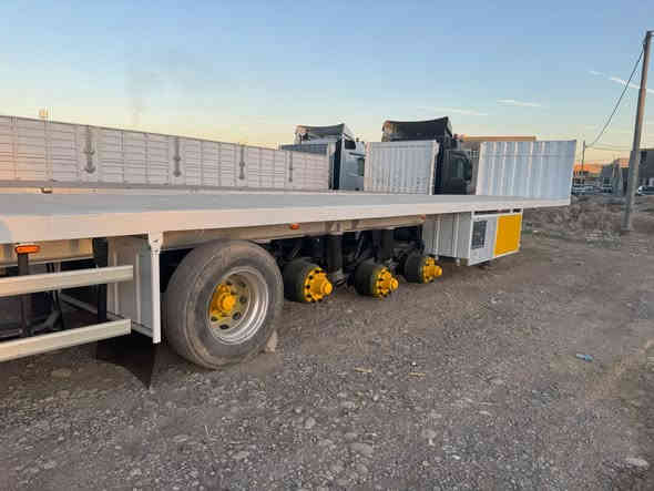 عربانه فلات 4 دنكير بدون تايرات 
عباس حداد بازويا
سعر 125 $ بيه مجال 
معرض حجي رمضان اربيل كلك 
***********
***********
***********
