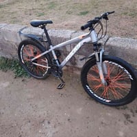 يوجد بايسكل للبيع 🚲 السعر ٨٠ وبي مجال ✨ اي استفسار اتصل 📲 07838763659