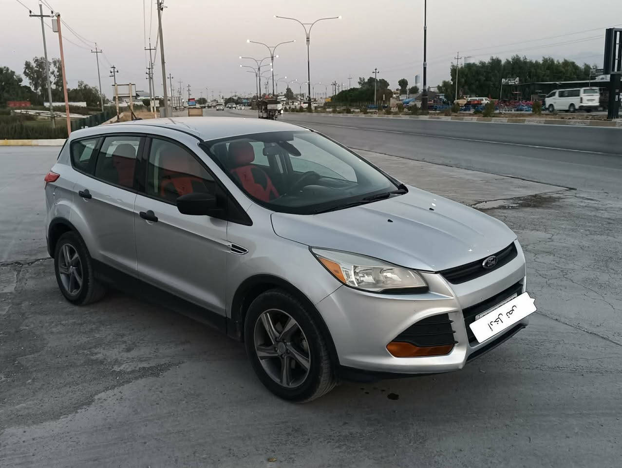 بسم الله الرحمن الرحيم
فؤرد ئيسكه يپ مؤديل 2014
گير و مكينه به شه رت مكينه 25
شه ريكه ي نيڨا
مواسفات se به سمه وشاشه و كاميره 
سوكان ڨؤليؤم تبريد كه ركه زي ويل كه پ
141هزار رؤشتوه هايدرؤليكم تازه گؤريوه 
سه نه وي تاكوو 2029نوييه 
به شه رتي كاربايات 
دوو پارچه ي بؤياغه بؤنيت و ده رگاي دواي سكن به بي ناو گرتن بي ئرباگ ته قين
سعري 103$و مجال 
گؤرينه وه ش ده كه م به دلم بيت 
به ڨيرسا.سينترا.التيما
بؤ زانياري زياتر نامه بنيره يان پيوه ندي به م ژماره ته له فؤنه بكه ن *********** شوين حاجياوه
