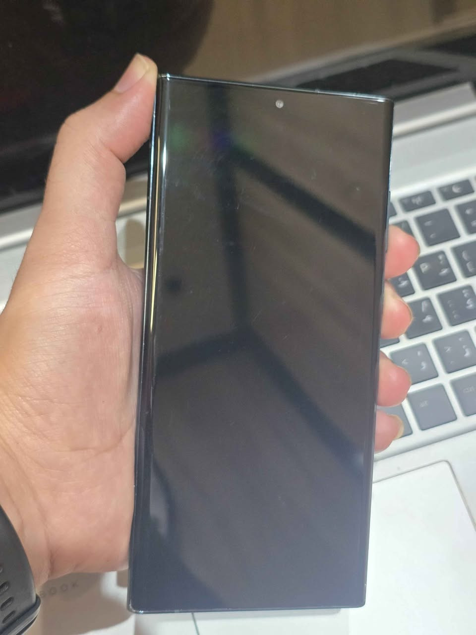 جهاز سامسونج  S22 الترا 

مستخدم بيه عطل واي فاي فقط  

ذاكرة التخزين  256GB  

الذاكرة العشوائية الرام  12GB 

للاستفسار مراسله الصفحه 
او التصال على الرقم  *********** عمارة, ميسان
