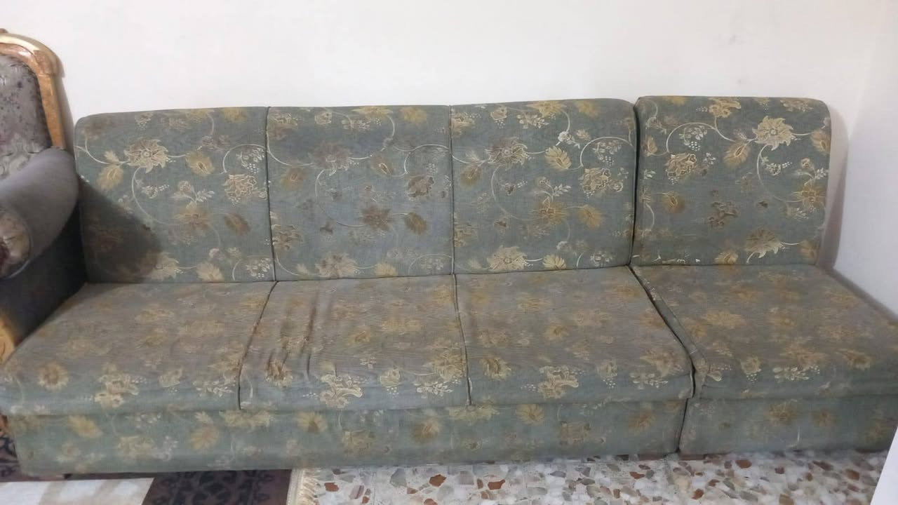 السلام عليكم
تخم ملكي ١٠ مقاعد ٣٠٠ 
السنك ب١٠٠
ميز بلازما ب٧٠
ديوان ٤ مقاعد ب٦٠
الاسعار بيهن مجال
المكان بغداد / كفاءات السبدية


**إذا كنت صاحب هذا الإعلان وتريد حذفه لأي سبب، رجاءا أرسل رسالة إلى الدعم الفني**