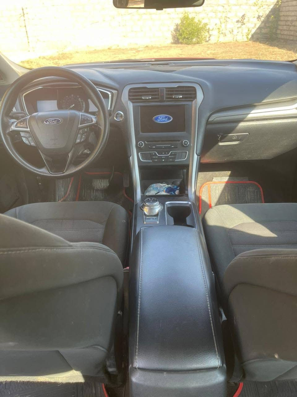 السلام عليكم 
للبيع فورت فيوجن 2017 فول 1/1 كير ماوس خمس بصمات تشغيل عن بعد بيها موصفات بعد يرهم مراوس حسب القناعه السعر 130
الرقم ***********
