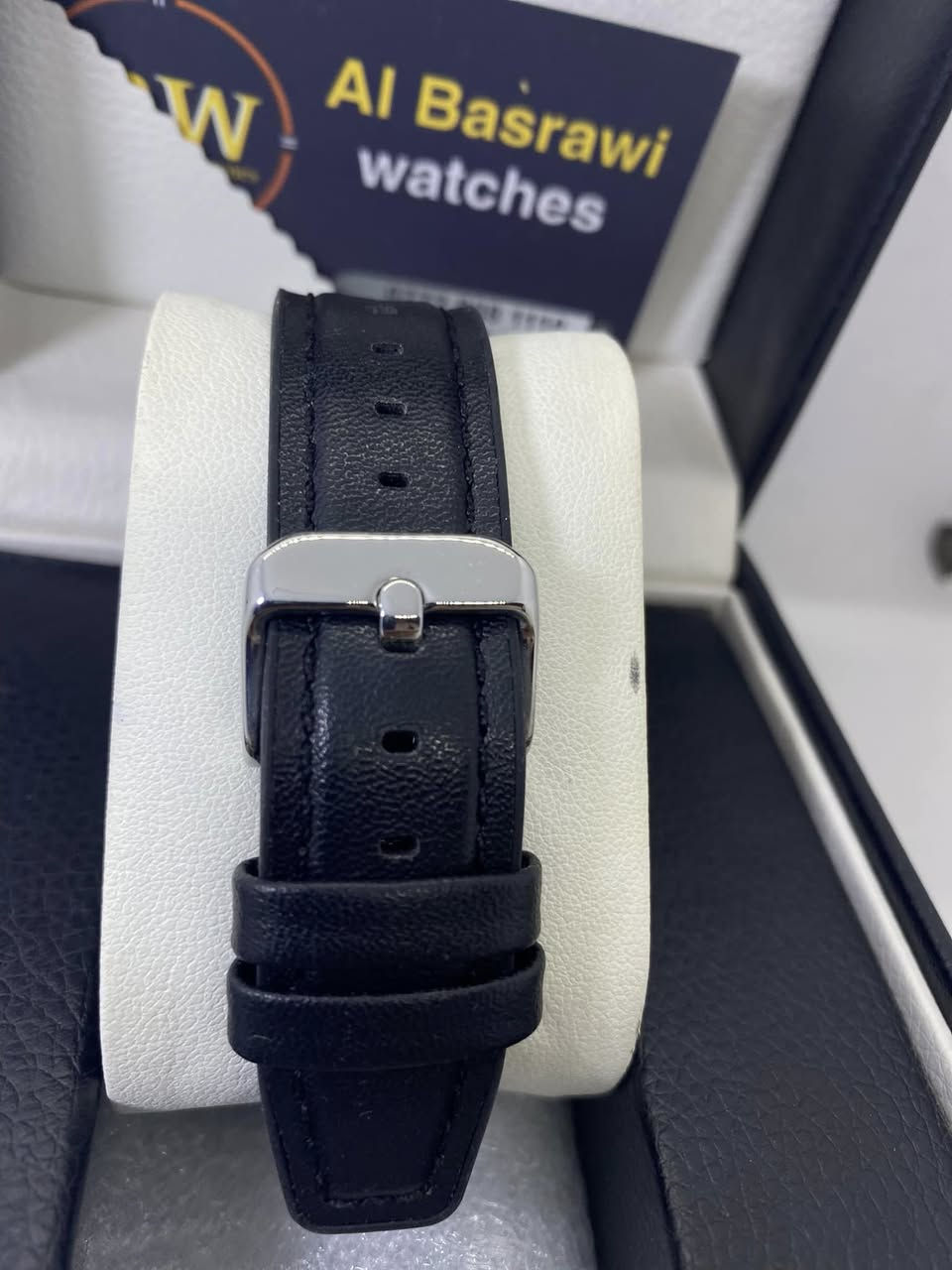اروع إنتاج .. شركة سايكو  SEIKO
اصدار خاص ومحدود .. لشركة تيوتا 
المواصفات :
كوارتز .. كرنو گراف مينه مميزه جدا
سير ربل …. نظافه كالجديد 
القطر : 42 m
السعر : 120 $ …….. مع التوصيل 
رتيل الساعه … مرتفع جدا 
التواصل : خاص 
او ….. إتصال مع واتساب  ***********

#البصراوي 
#للساعات
#اختيار 
#المتميزين
