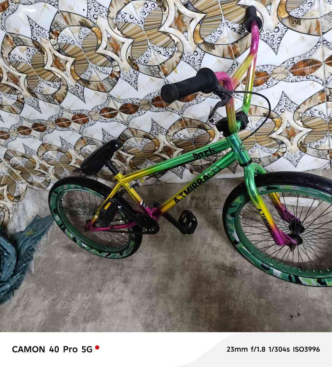 سلام عليكم بايسكل جي تي سبع الوان
سعر.. 130 الف وبي مجال 
المكان..شعله ام نجم 
الرقم.. ***********
