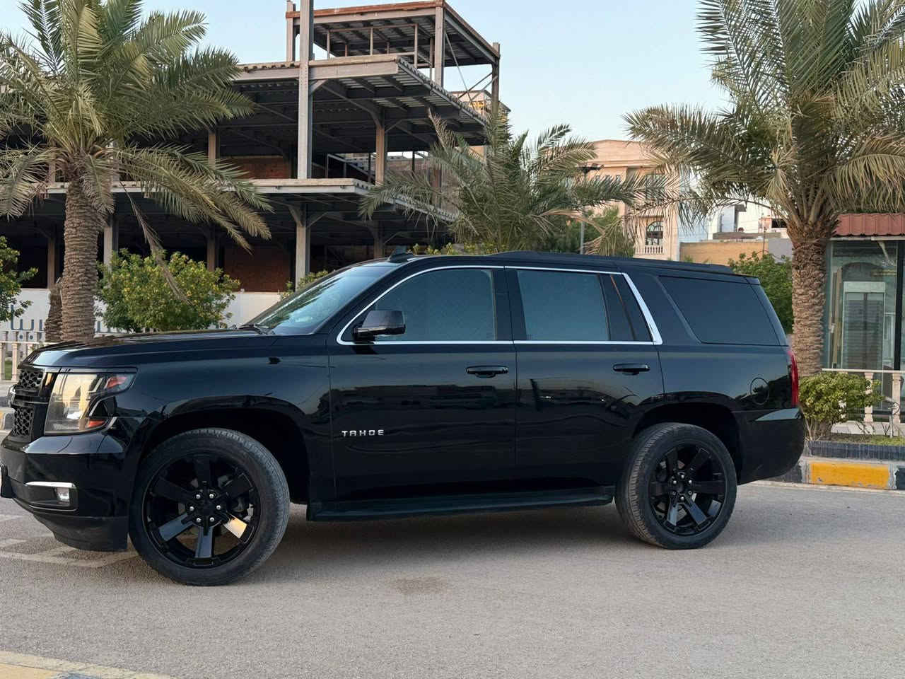 تاهو  2019LT وارد مكينه 5300 ، V 8 
مكان السياره نجف 
ضرر السياره ع حادث امريكه نفسه 
بابين صوب الراكب مبدلات بالامريكه 
وصبغ جاملغ الامامي صوب الراكب 
فول عدا الفتحه 

رقم صاحب سياره
***********
