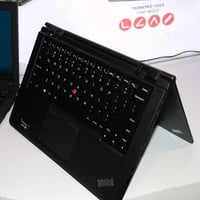 Lenovo Thinkpad  شاشه قلاب لمس مع قلم  تصفح ترفيه طباعه  مع حقيبة وماو...