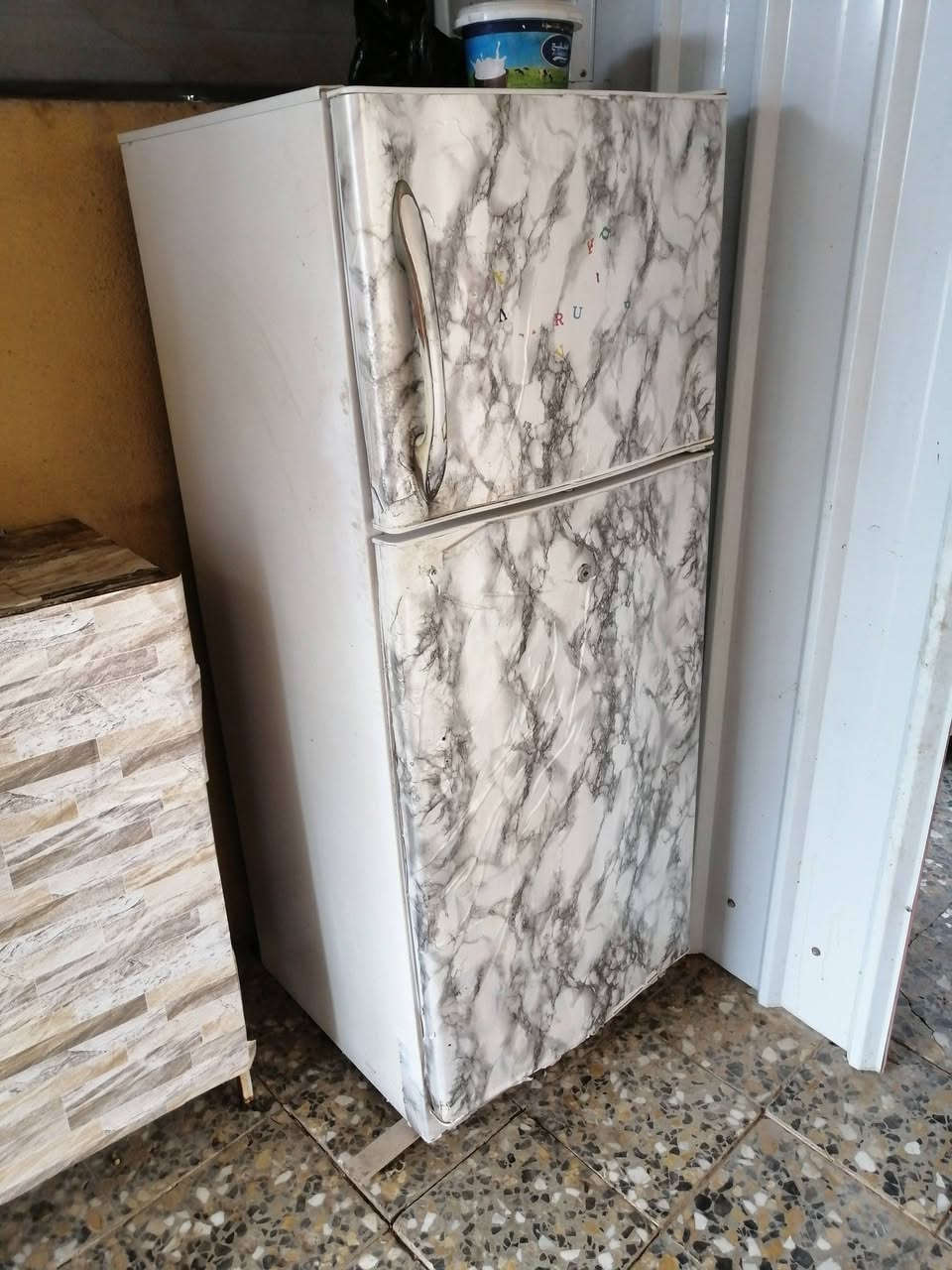 ثلاجه كبيره شغاله وتجميد فول سعر ١٥٠ الف شارع الحافظ


**إذا كنت صاحب هذا الإعلان وتريد حذفه لأي سبب، رجاءا أرسل رسالة إلى الدعم الفني**