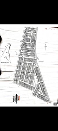 قطعت اراض مرور وجبه اولى مساحه  ٢٤٠م  مقابل خدمات  السعر ٢٨ بيه مجال  ...